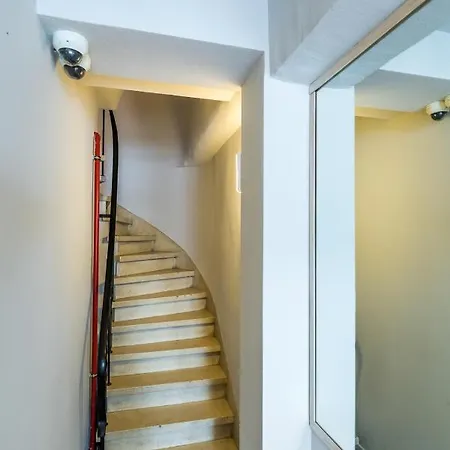 Japie - In The Heart Of Apartament
